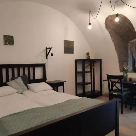 Apartment Kalium Vendeghaz *
